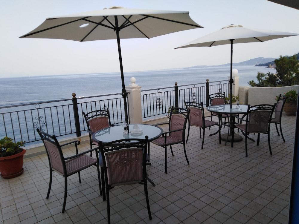 贝尼蔡斯 Costa Blu酒店 外观 照片